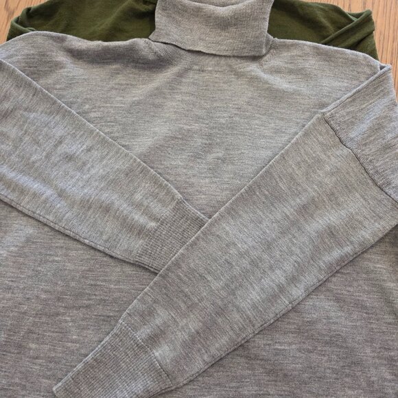 Two (2) J Crew Wool Turtleneck Sweaters Size L - Picture 1 of 2